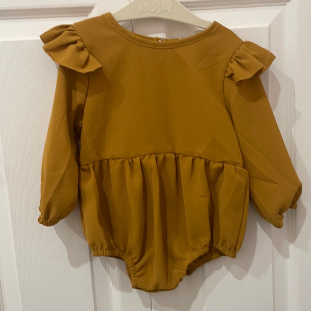 Baileys Blossoms Rust Romper